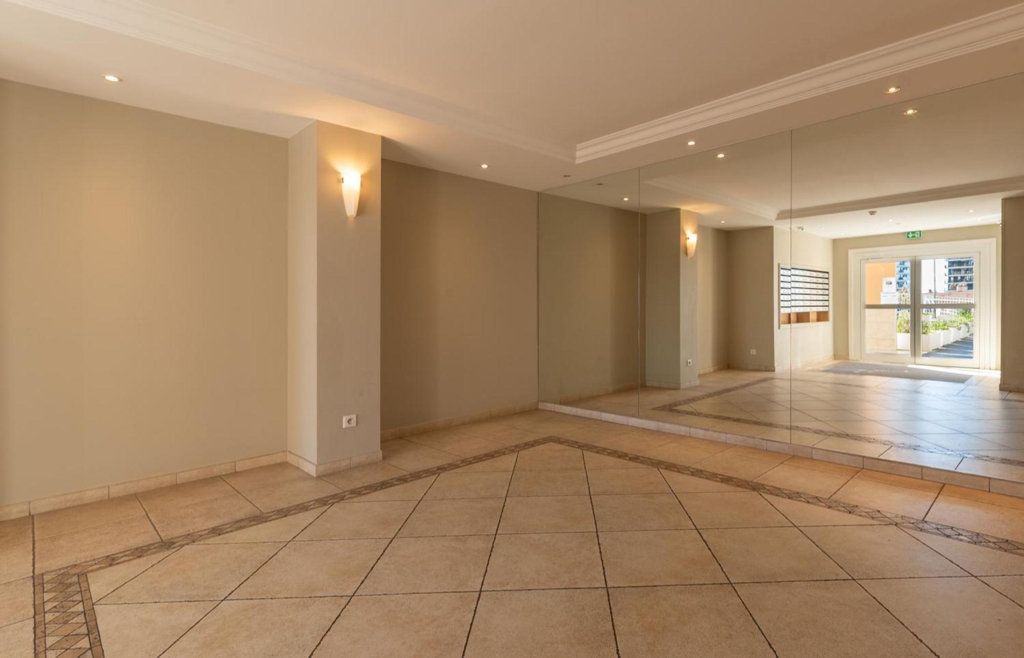 Monaco Border Luxury Suite - Sea View - Pool Beausoleil Exterior foto